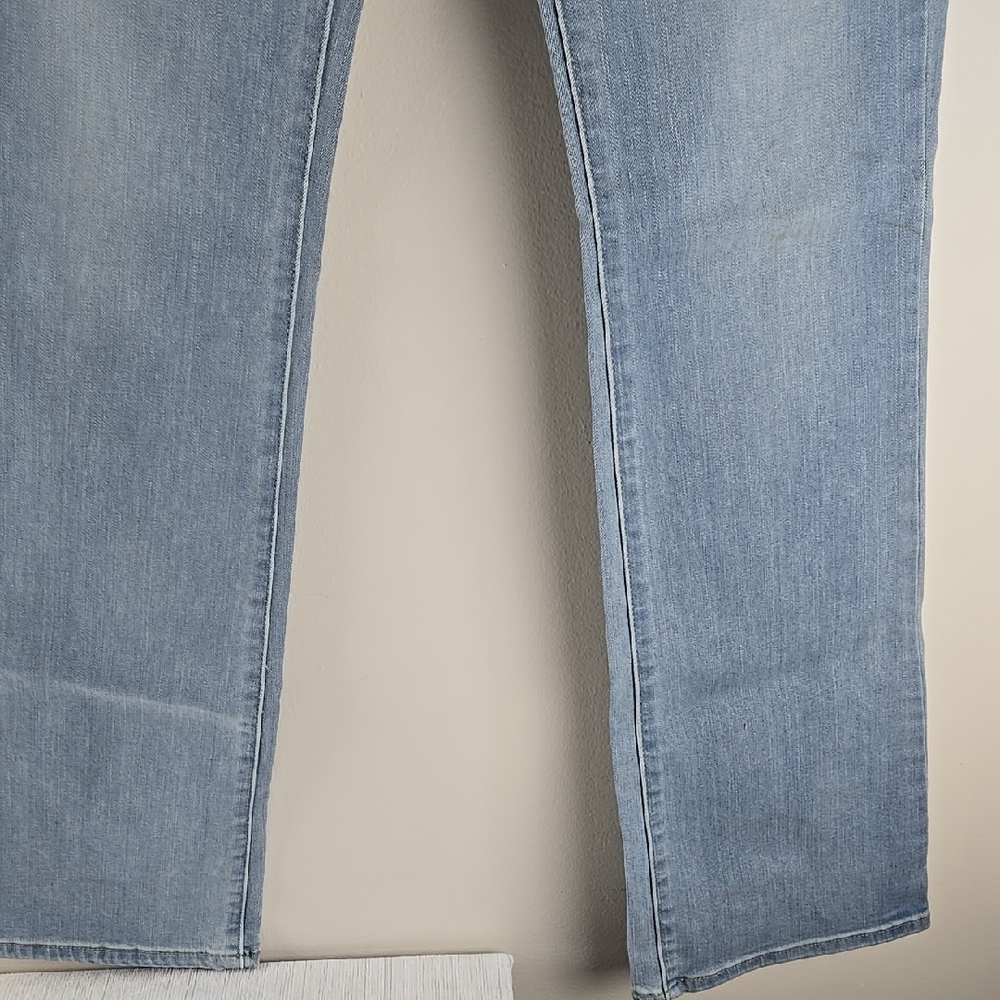 Levis 715 Bootcut Jeans Womens 28 Light Wash Blue Mid Rise Stretch Denim - Picture 2 of 12